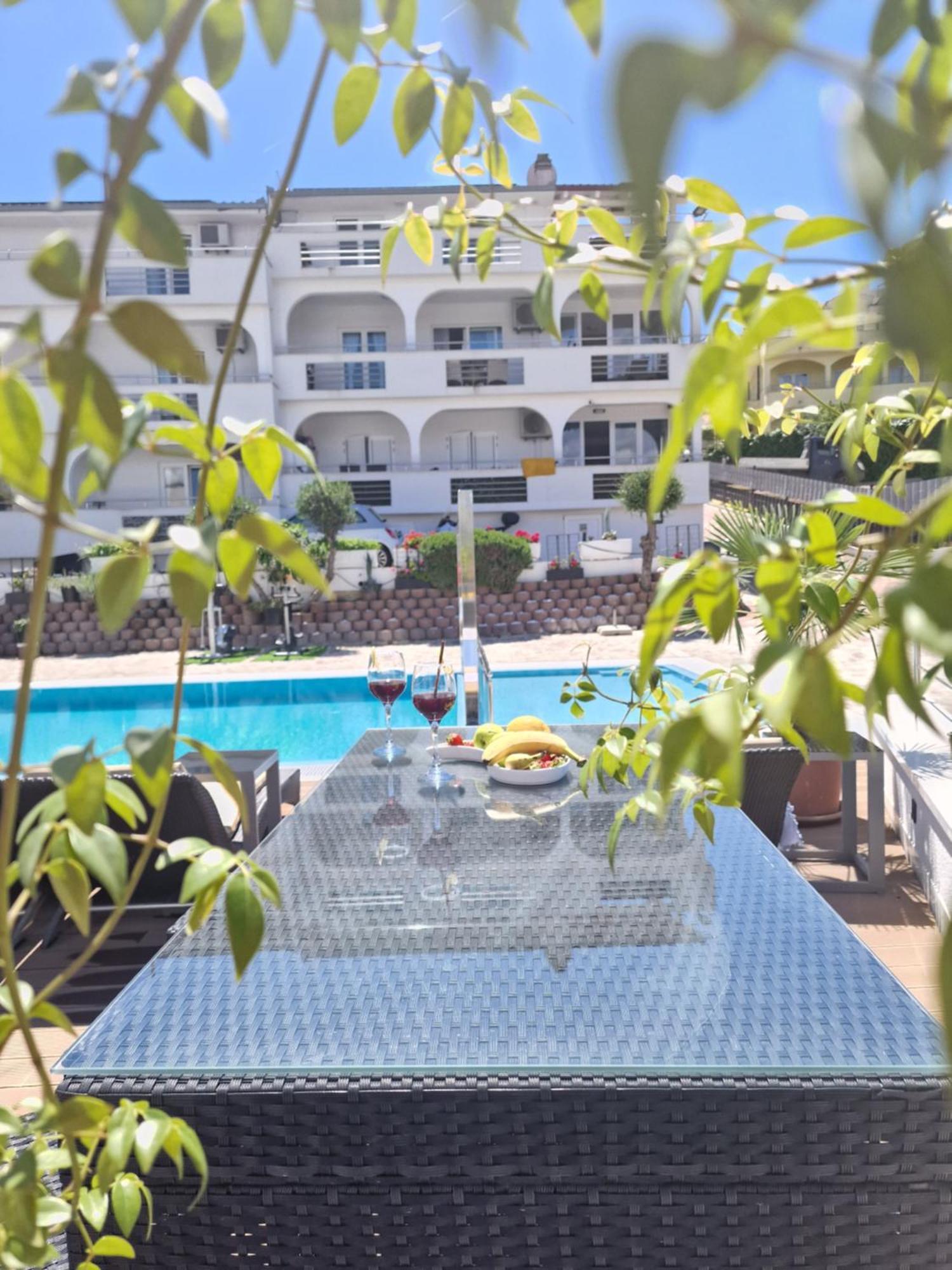 Luxury Apartments Silva With Sea View Okrug Gornji Exterior foto