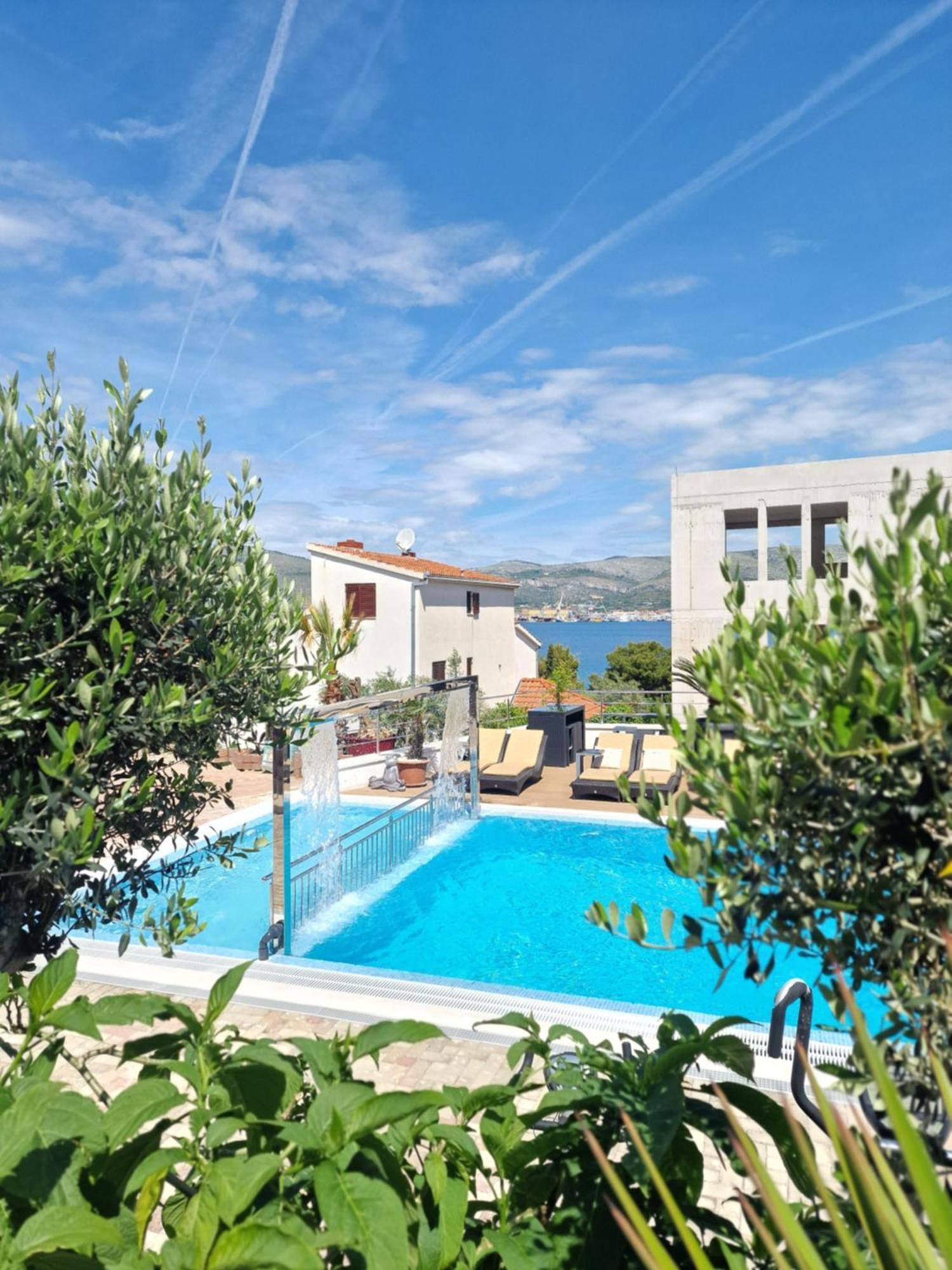 Luxury Apartments Silva With Sea View Okrug Gornji Exterior foto