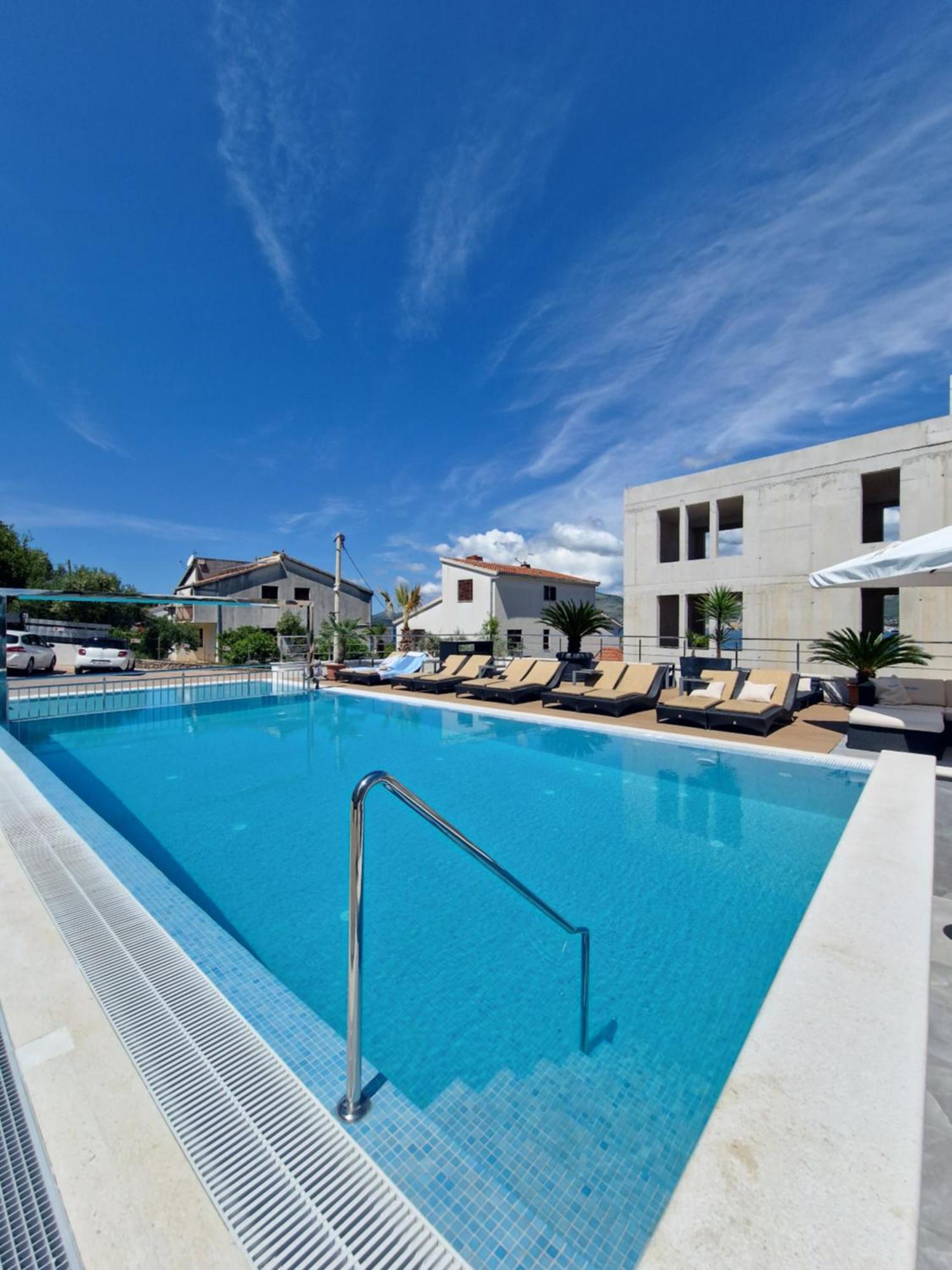 Luxury Apartments Silva With Sea View Okrug Gornji Exterior foto